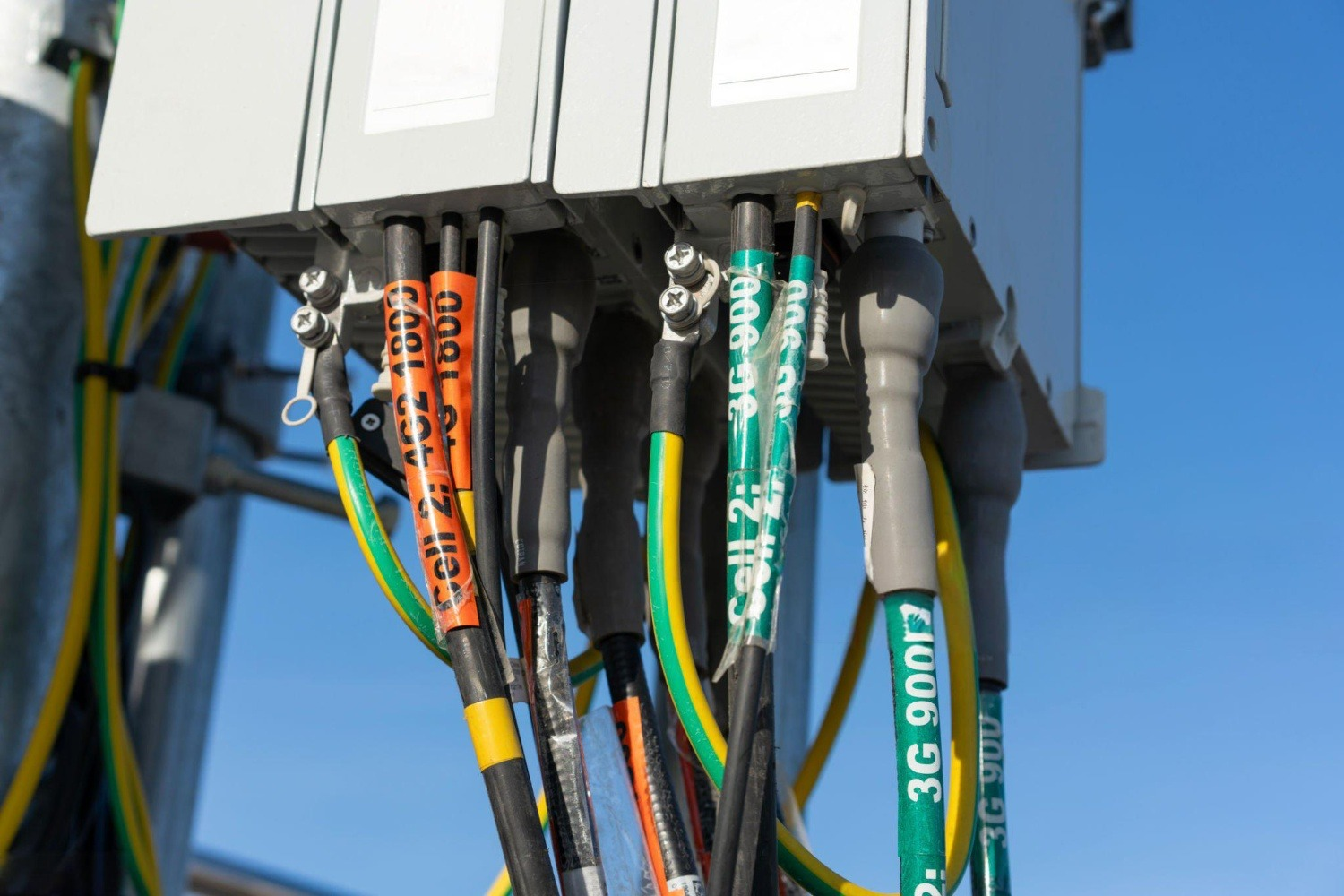 Дулааны бууралт vs хүйтэн агшилт